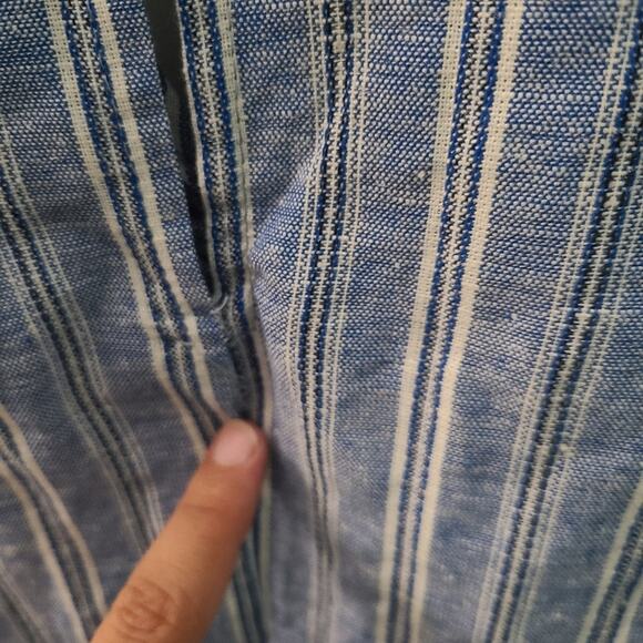 Spring Haze Womens Sz L Blue White Linen Blend Ruffle Pull String Top - Picture 6 of 6